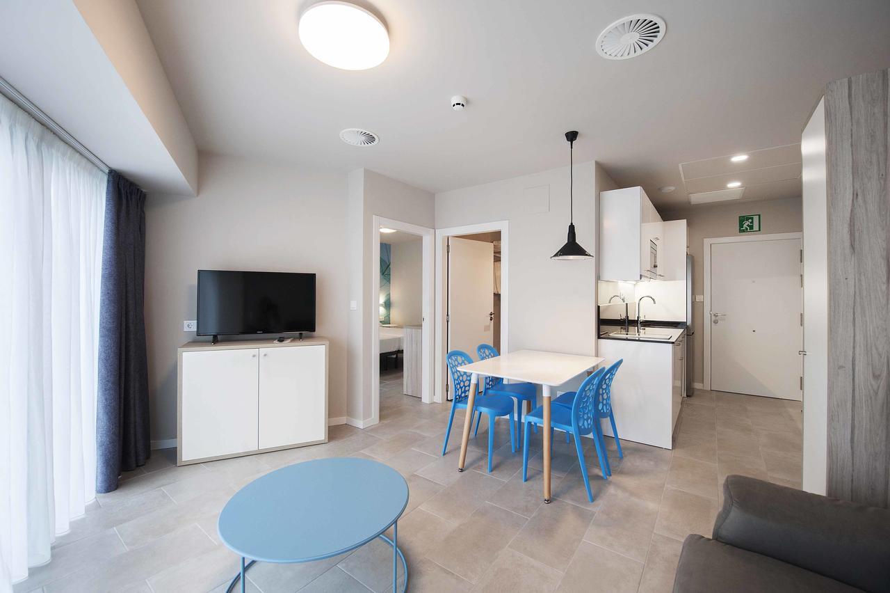 Apartamentos Divan Vitoria-Gasteiz Eksteriør billede