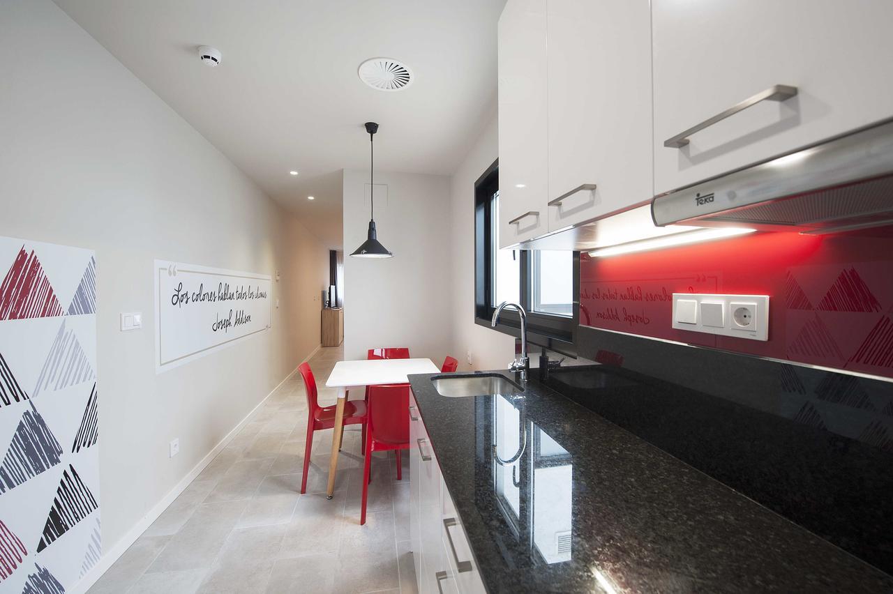 Apartamentos Divan Vitoria-Gasteiz Eksteriør billede