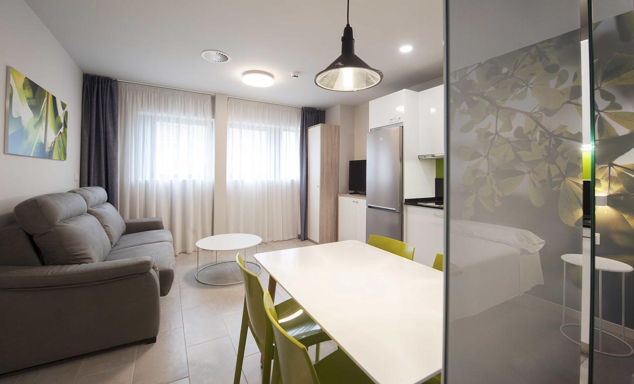 Apartamentos Divan Vitoria-Gasteiz Eksteriør billede